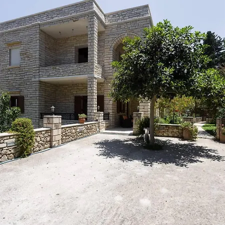 Villa Orthes Villa *